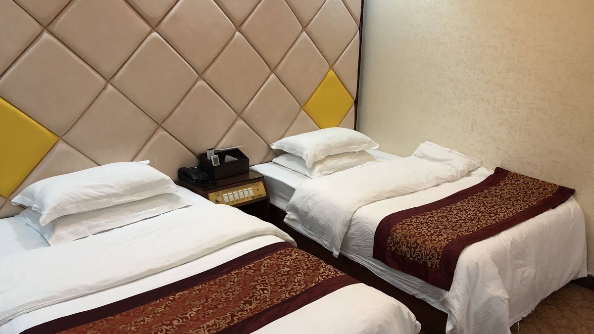 Yuancheng District Hotel | Puqian Business Hotel