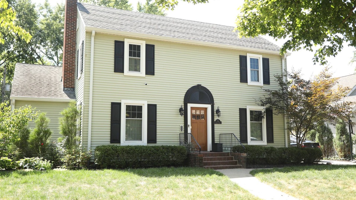 West Lafayette House | Purdue, Ross-Ade, and Mackey in your backyard!