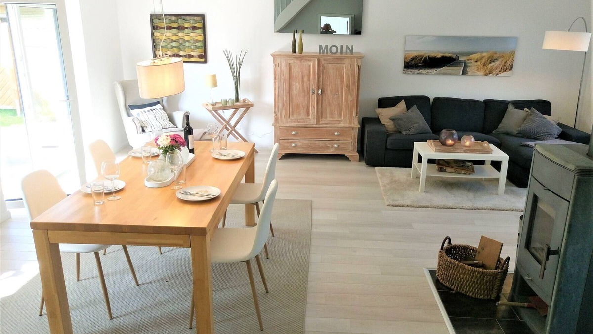 Westerdeichstrich House | Pure relaxation. Fantastic vacation home with terrace and garden. Only 4km from Büsum.
