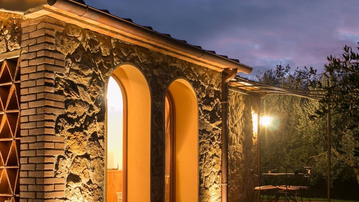 Casale Marittimo House | Pure relaxation in an upscale atmosphere for 2/3 people, pool, wifi, near the sea