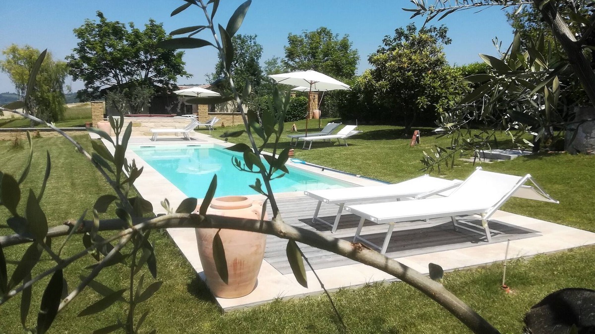 Ottiglio Apartment | Pure relaxation with saltwater pool, whirlpool, and massages, for adults only