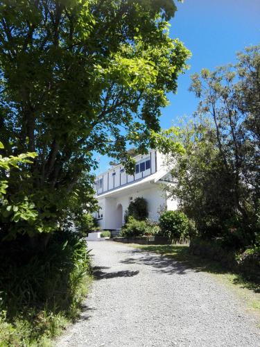 Katikati House | Purple Hen Country Lodge