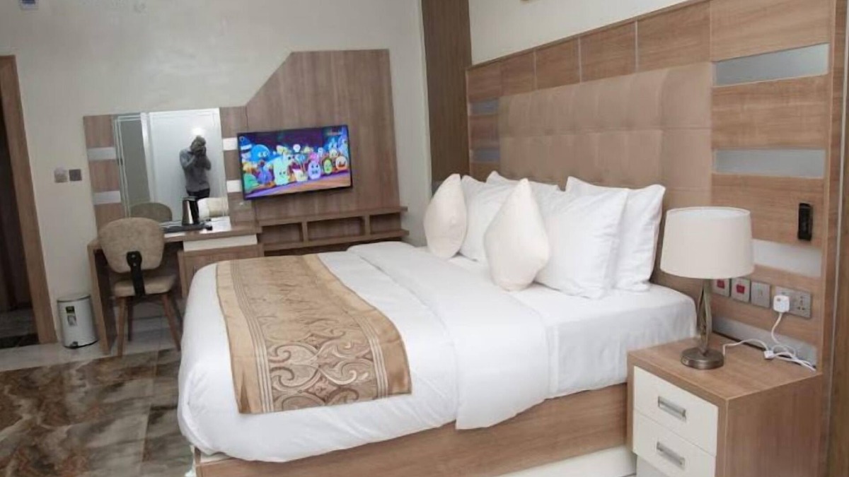Ilorin Hotel | Purple Hills Hotel
