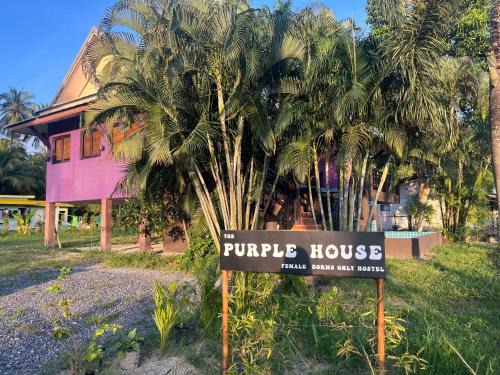 Baan Tai Hostel | Purple House - Female only Boutique hostel