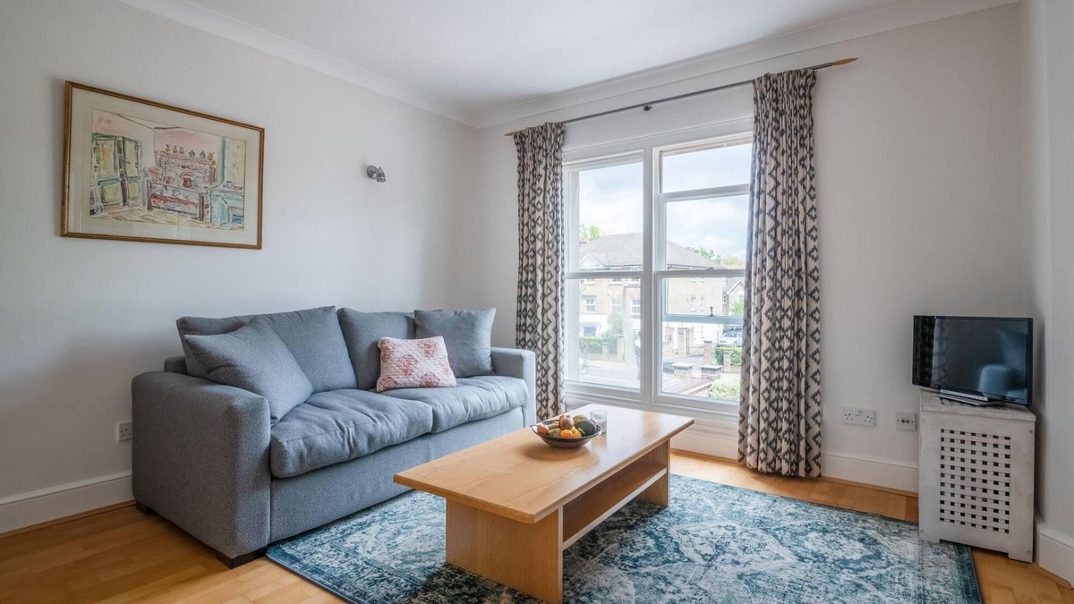East Putney Apartment | Putney Perfection