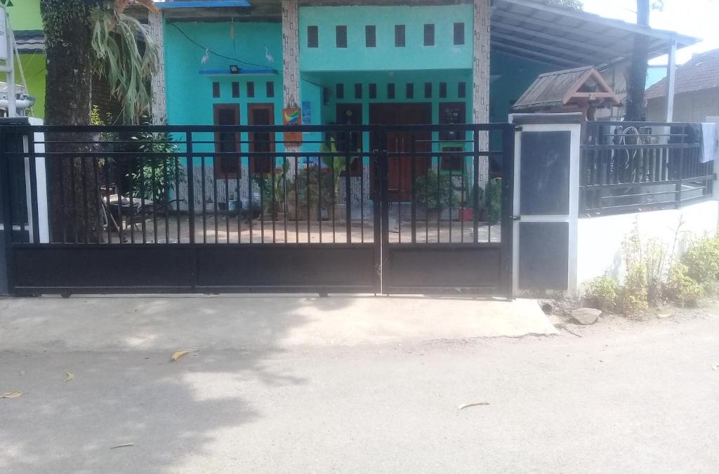 Ciwaru House | Putry risky