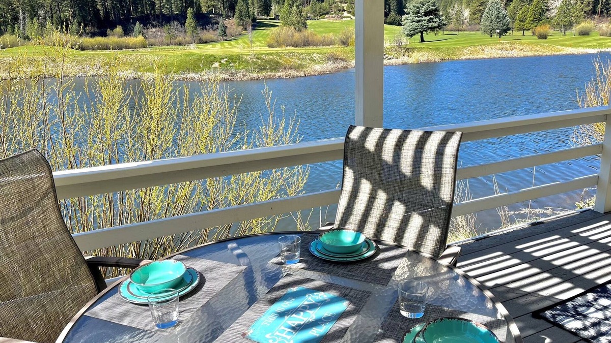 Plumas Eureka Estates House | Puttin' on the Pond⛳ Spectacular waterfront villa overlooking Plumas Pines