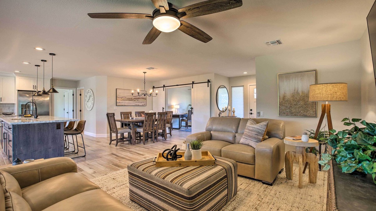Sun City West Cottage | Putting Green, Community Perks: Sun City West Home