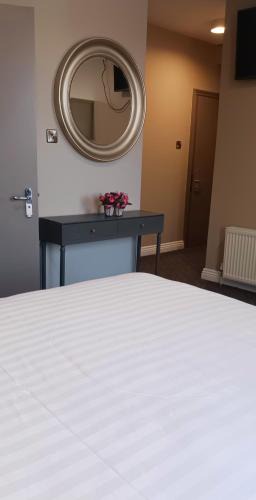 Clondra Hotel | Pv Fallons