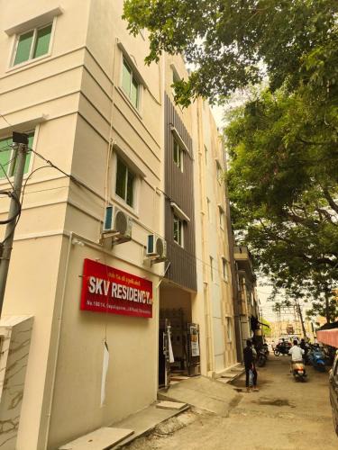 Tiruvallur Hotel | PY OLLIV Chennai THIRUVALLUR