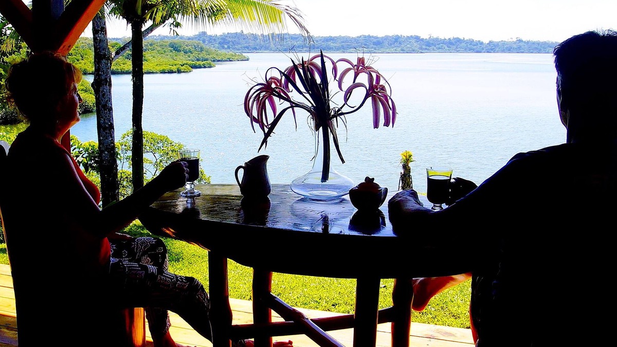 Tierra Oscura House | Pyramid House - Caribbean Archipelago of Bocas del Toro, Panama, Central America