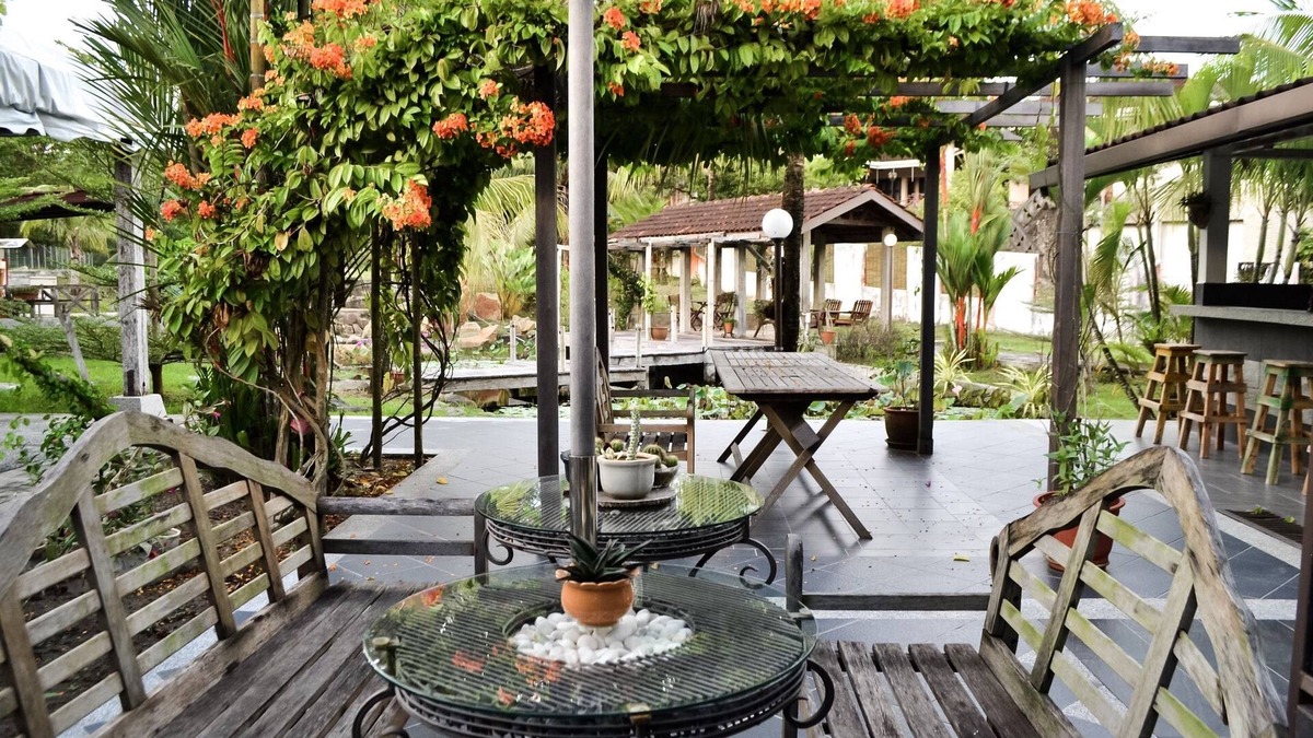Telipok Hotel | Qi Hotel and Club