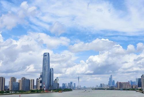 Pazhou Residential District Hotel | Qianyue Mansion Canton fair - Free Guangzhou Baiyun Airport Pick-up Service