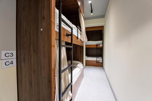 Bishkek Hotel | QLIFE Capsule Hotel
