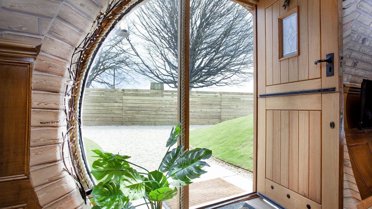 East Horrington Cabin | Quackers, The Little Burrow