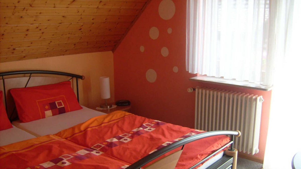 Ettenheim Apartment | Quadruple room with toilet and shower/bath - Gästehaus Birgitte
