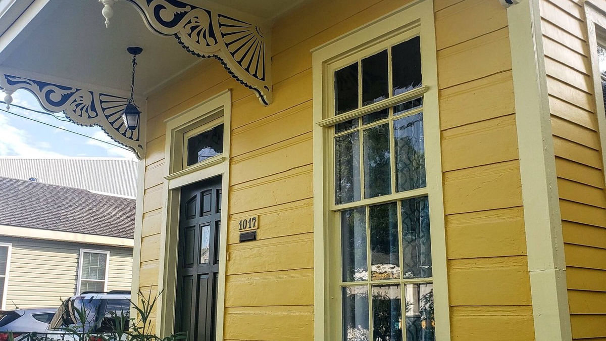 McDonough Cottage | Quaint 1930s Algiers Shotgun- 6 Min. Ferry from the French Quarter!