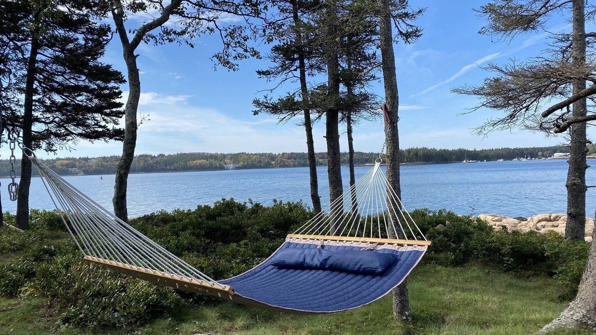 Winter Harbor Cottage | Quaint and rustic cottage nestled on the shores of a small Maine village.