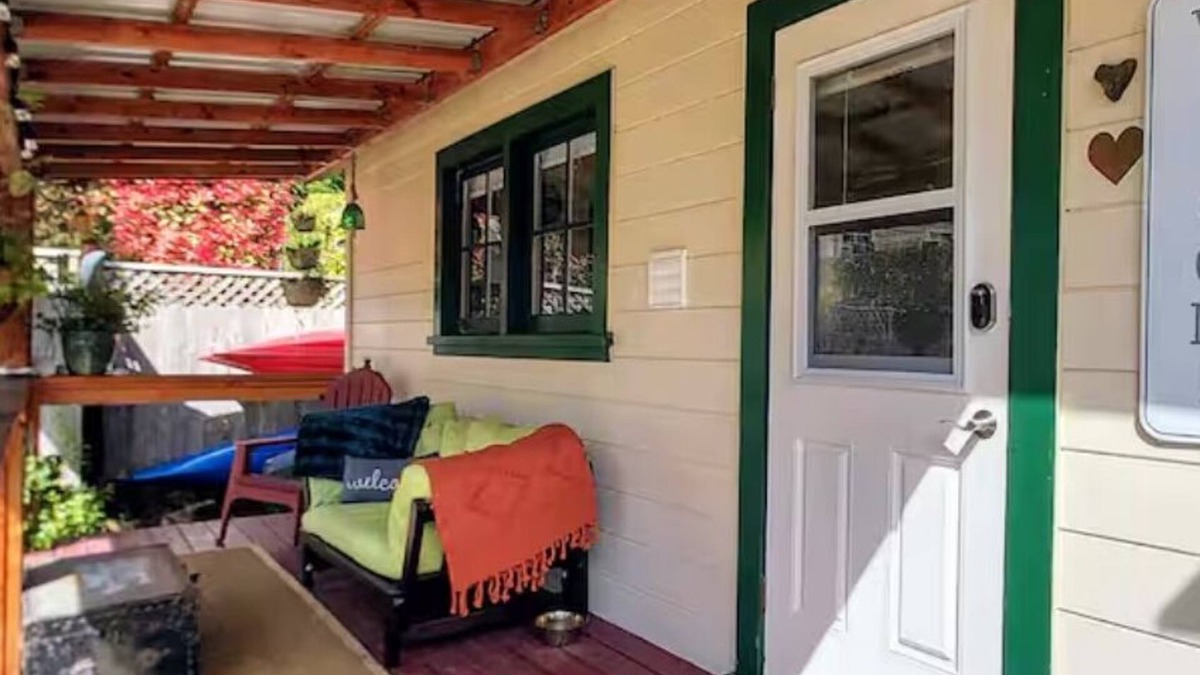 Eureka Apartment | Quaint Cozy Studio w/Offstreet Parking