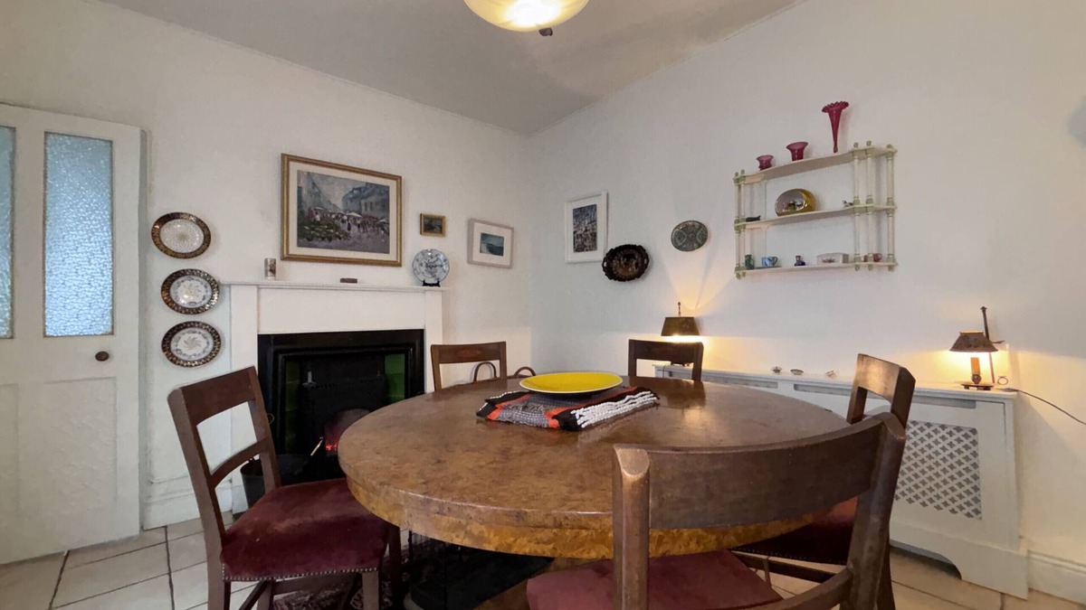 Donnybrook House | Quaint Donnybrook Townhouse