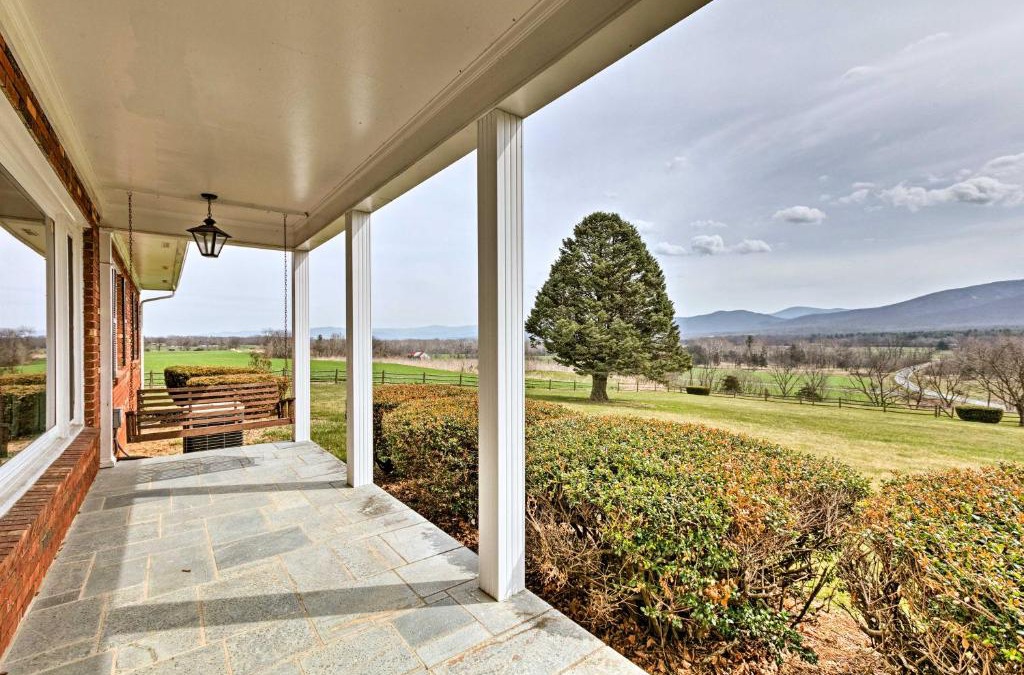 Keezletown House | Quaint Elkton Home near Shenandoah National Park!