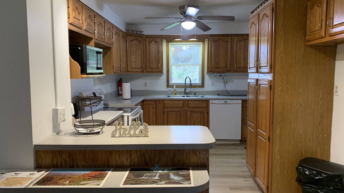Bluewell Other | Quaint farmhouse on the Bluestone River, minutes from the Hatfield McCoy trails.