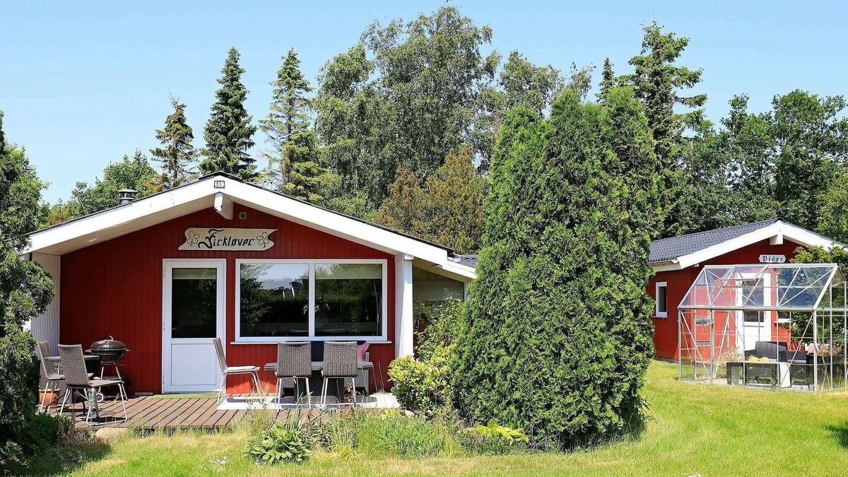 Nordstrand House | Quaint Holiday Home in Jutland with Terrace