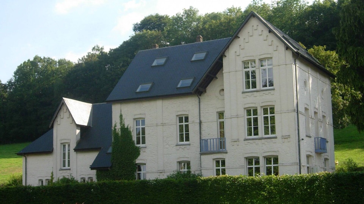 Rance-montbliart House | Quaint Holiday Home in Chimay with Garden