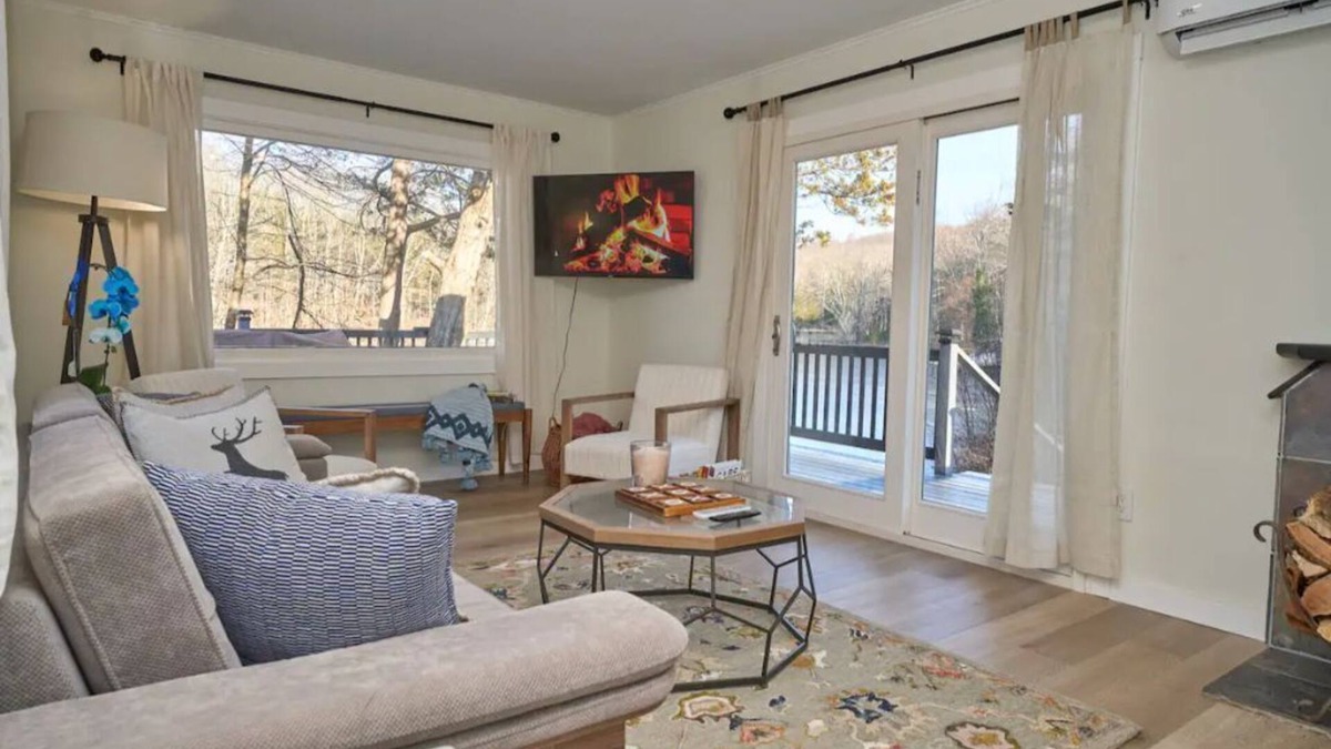 Johnsonburg House | Quaint, Off Grid Lakefront Cabin on 200 private Acres