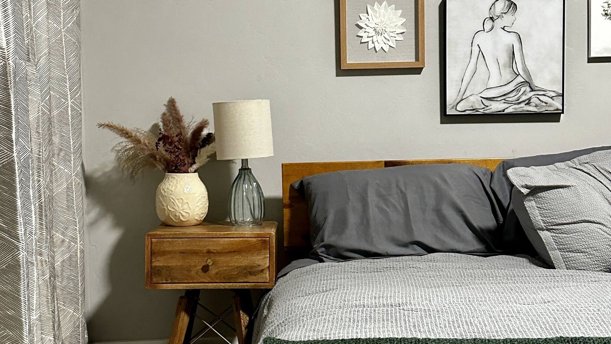 Turner Park House | Quaint & quiet boho bungalow 2min from TU/Expo Center & 10min from DT/BOK/Cains
