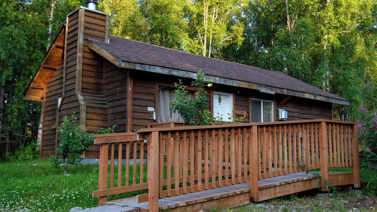 Fishhook Cabin | Quaint Rural Cabin Near Hatcher Pass