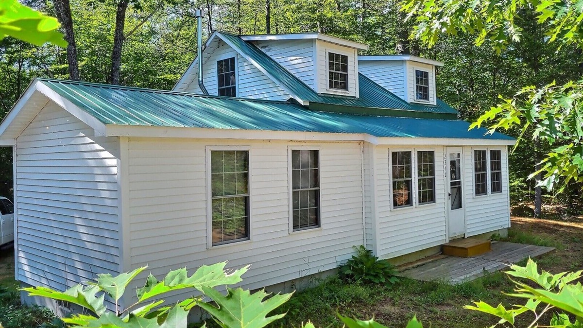 Chatham Cabin | Quaint, Rustic, Quiet Retreat