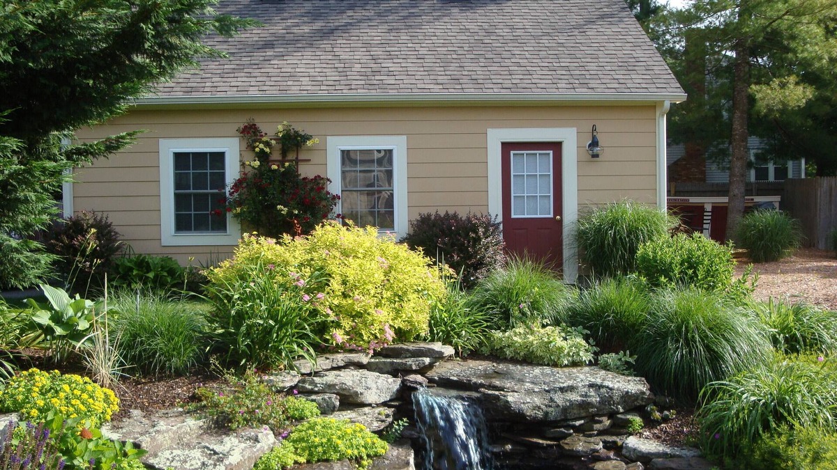 Waquoit Village Apartment | Quaint Studio near Mashpee Commons