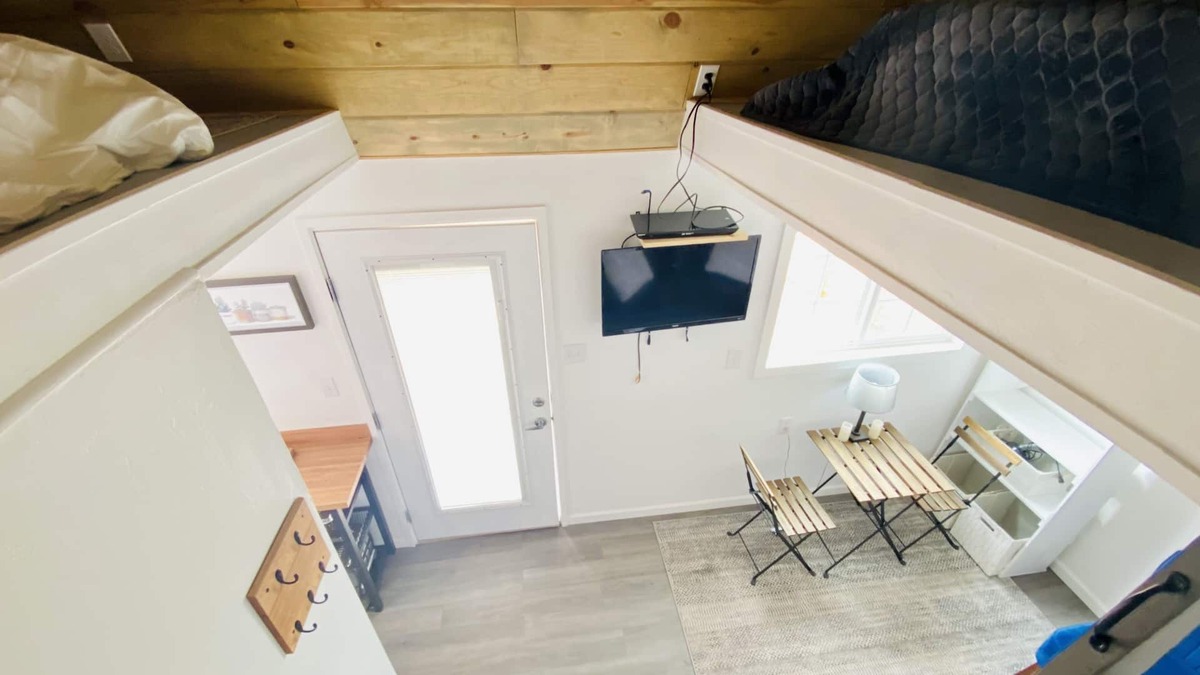 Taylor House | Quaint Tiny Home on Working Homestead-20 mins from Show Low!