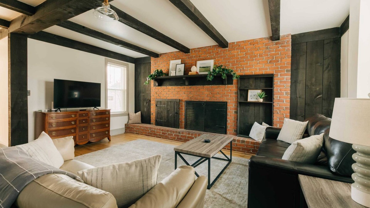 Manheim House | Quaint, Vintage Reno in Manheim
