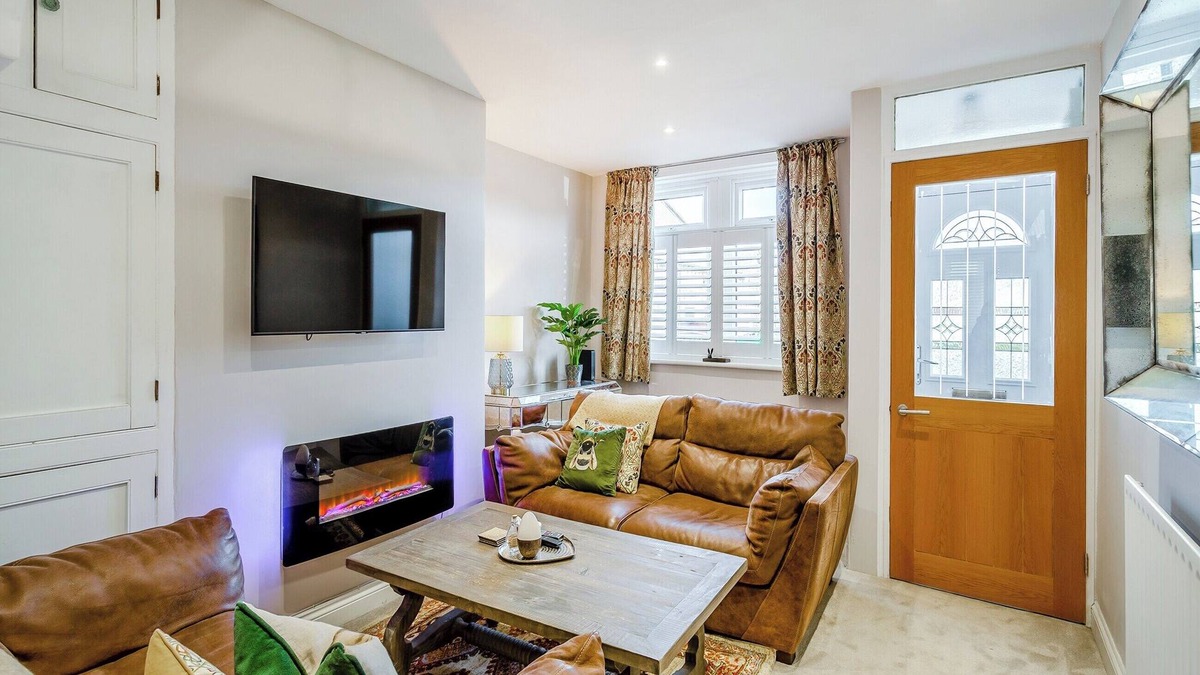 Harrogate Cottage | Quaint Yorkshire retreat, perfect for couples, friends, or small families.