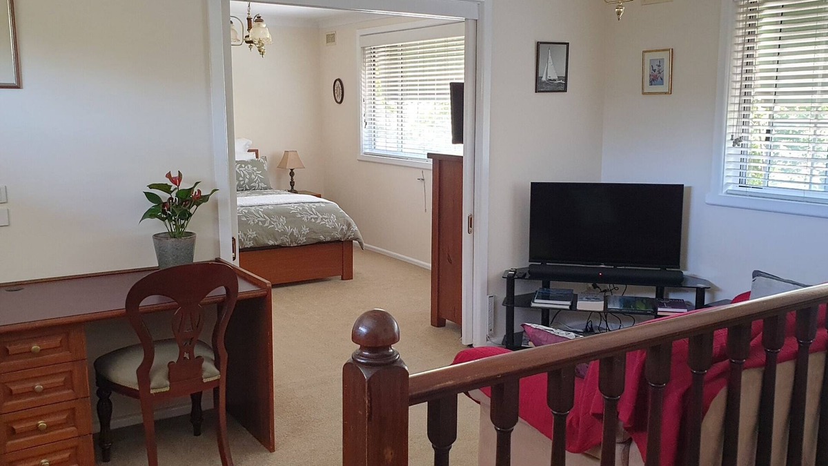 Blackburn Bed & Breakfast | Quality B & B close to Blackburn Lake in Melbourne's Eastern Suburbs