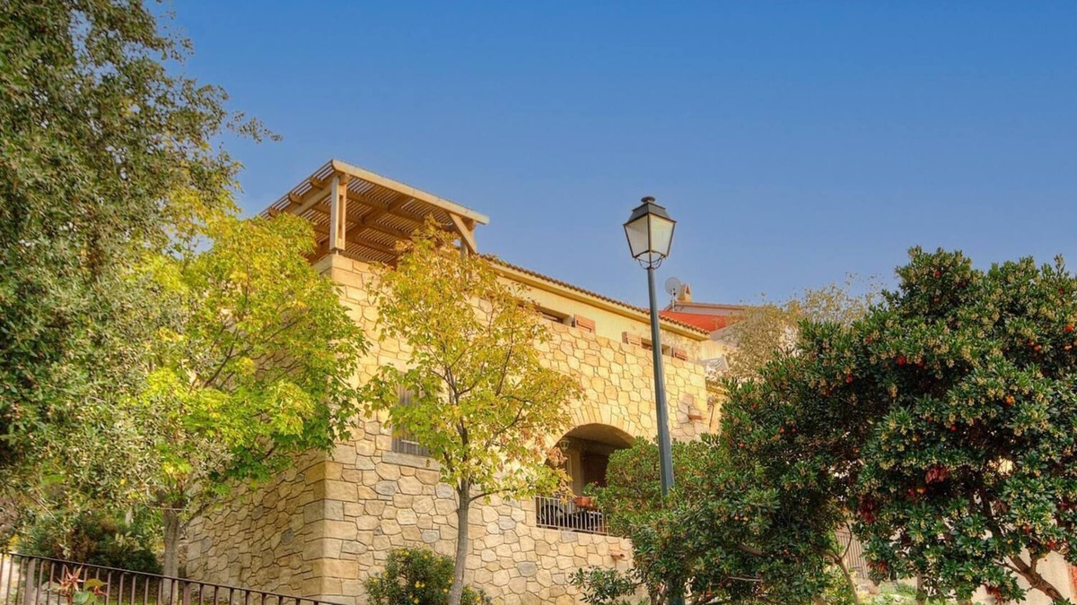 Lama Apartment | QUALITY GÎTE WITH BREATHTAKING VIEWS