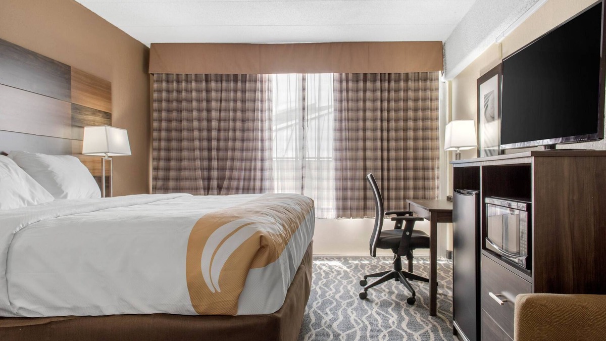 Richmond Hotel | Quality Inn and Conference Center