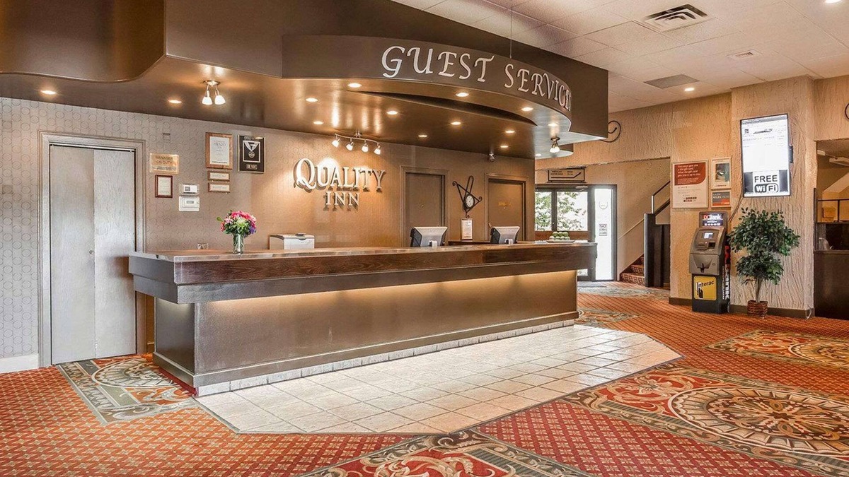 Red Deer Hotel | Quality Inn & Conference Centre