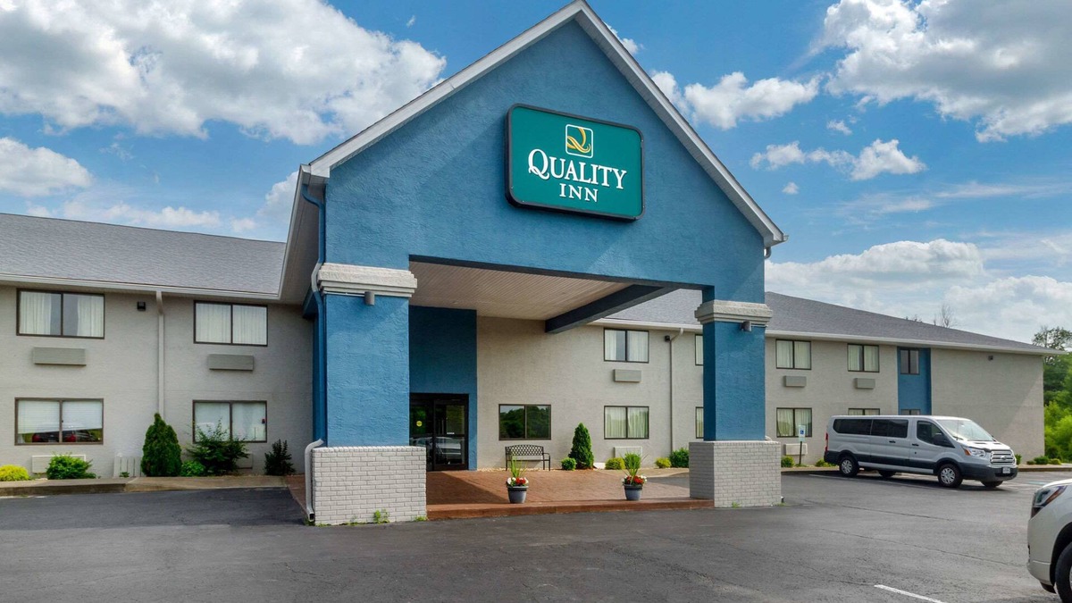 Danville Hotel | Quality Inn Danville