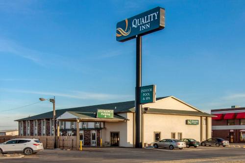 Hays Hotel | Quality Inn Hays I-70