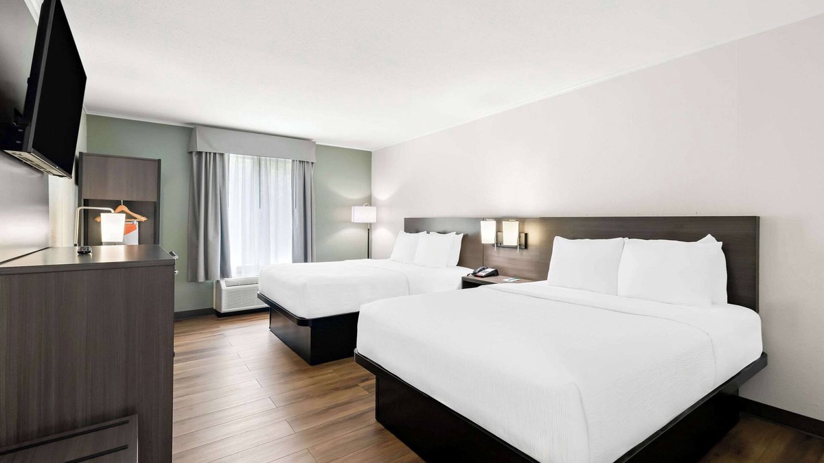 Merrimack Hotel | Quality Inn Merrimack - Nashua