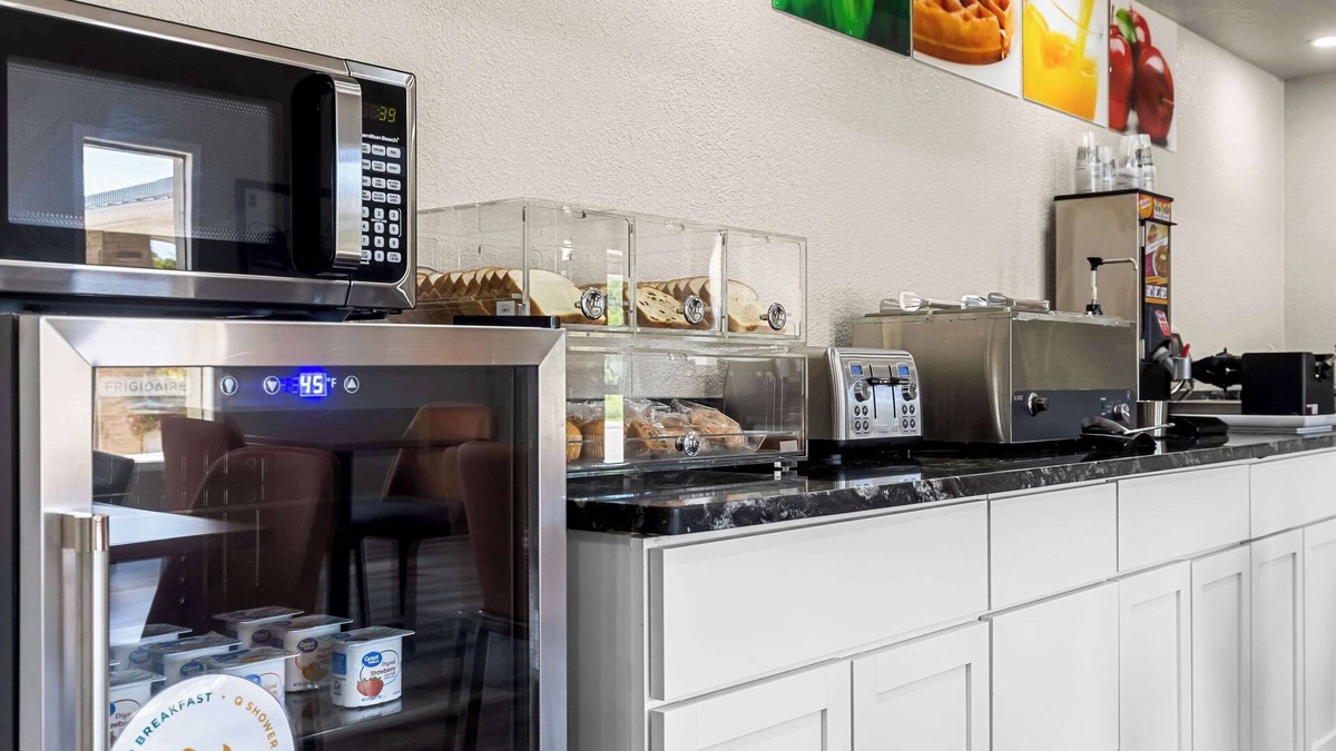 Oskaloosa Hotel | Quality Inn Oskaloosa