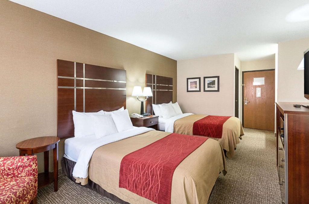 Parkersburg Hotel | Quality Inn Parkersburg North-Vienna