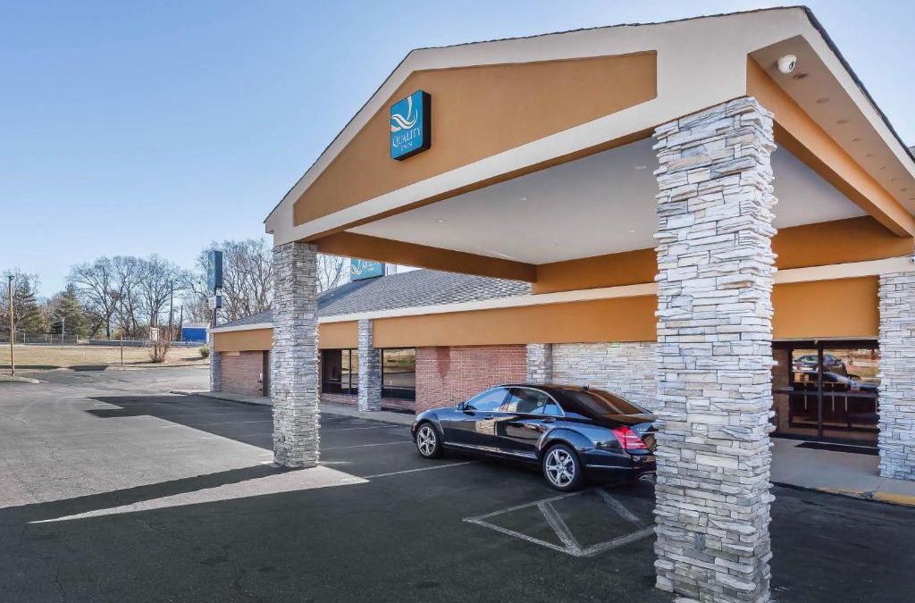 South Boston Hotel | Quality Inn South Boston - Danville East