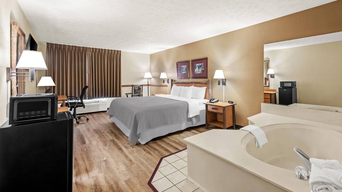 Big Stone Gap Hotel | Quality Inn & Suites Big Stone Gap