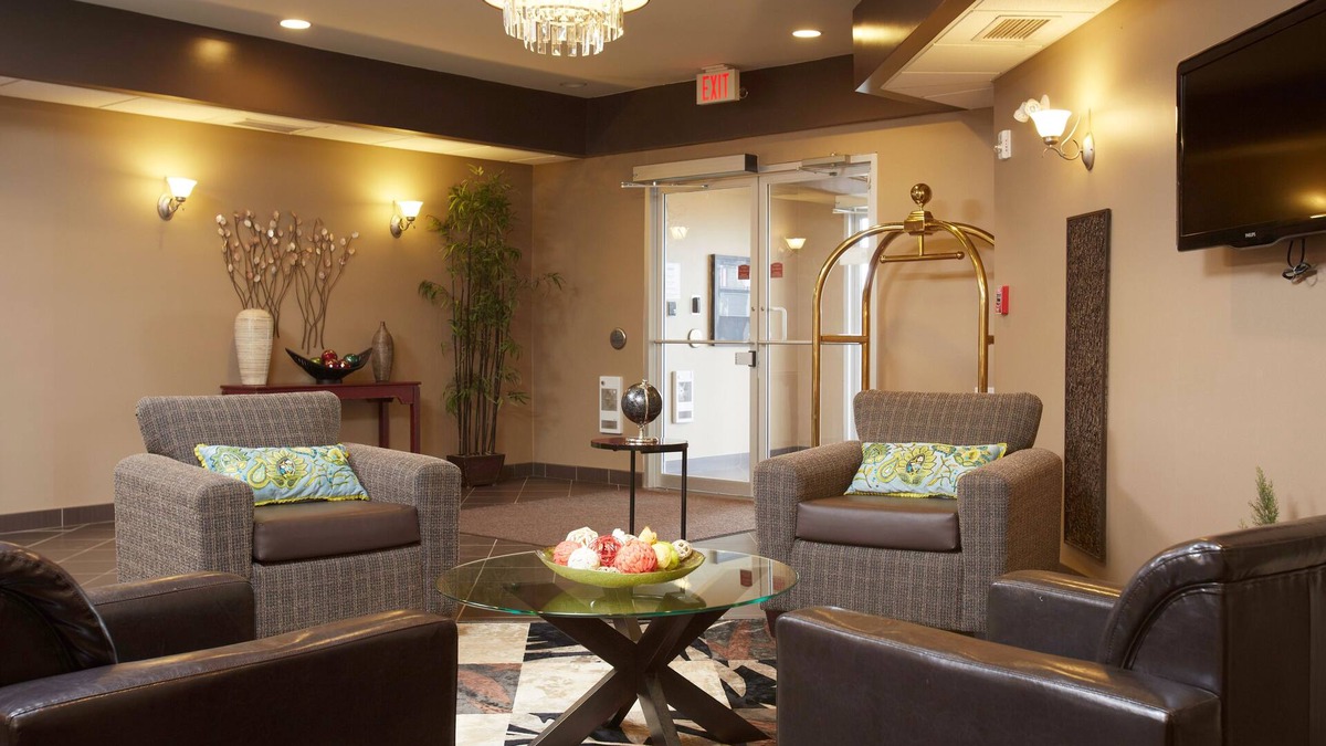 Estevan Hotel | Quality Inn & Suites