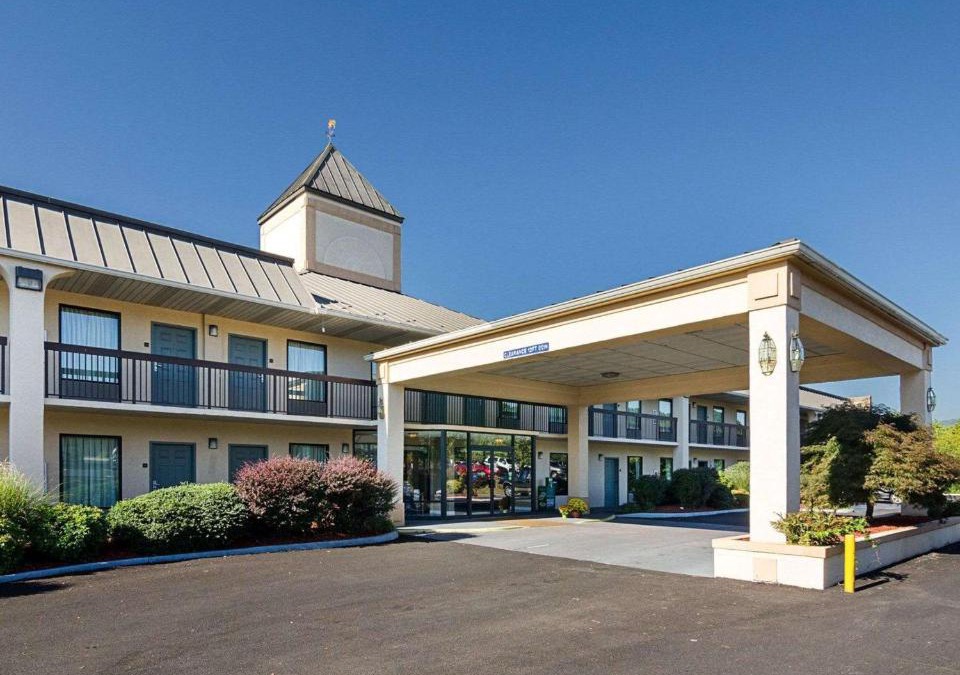 Troutville Hotel | Quality Inn Troutville - Roanoke North