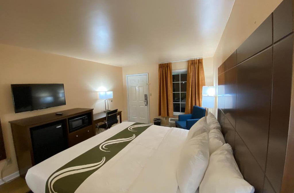Pulaski Hotel | Quality Inn